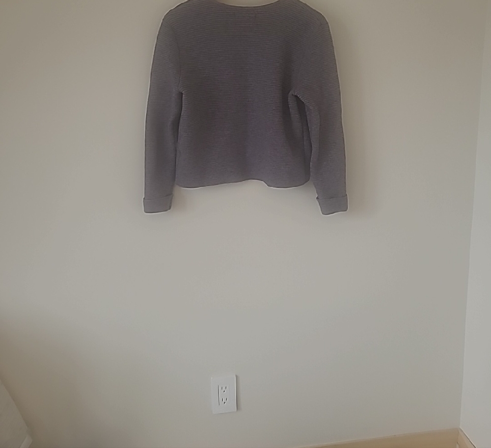 Cropped Cardigan - Picture 5 of 9